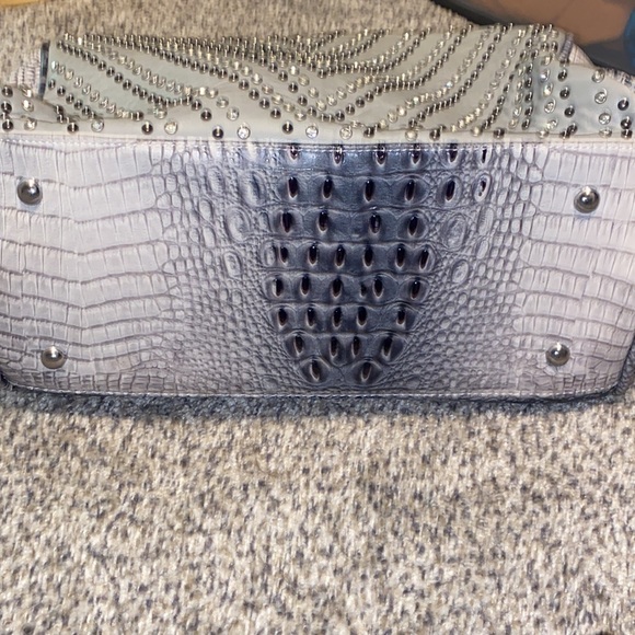 Purse with studs - Picture 3 of 7